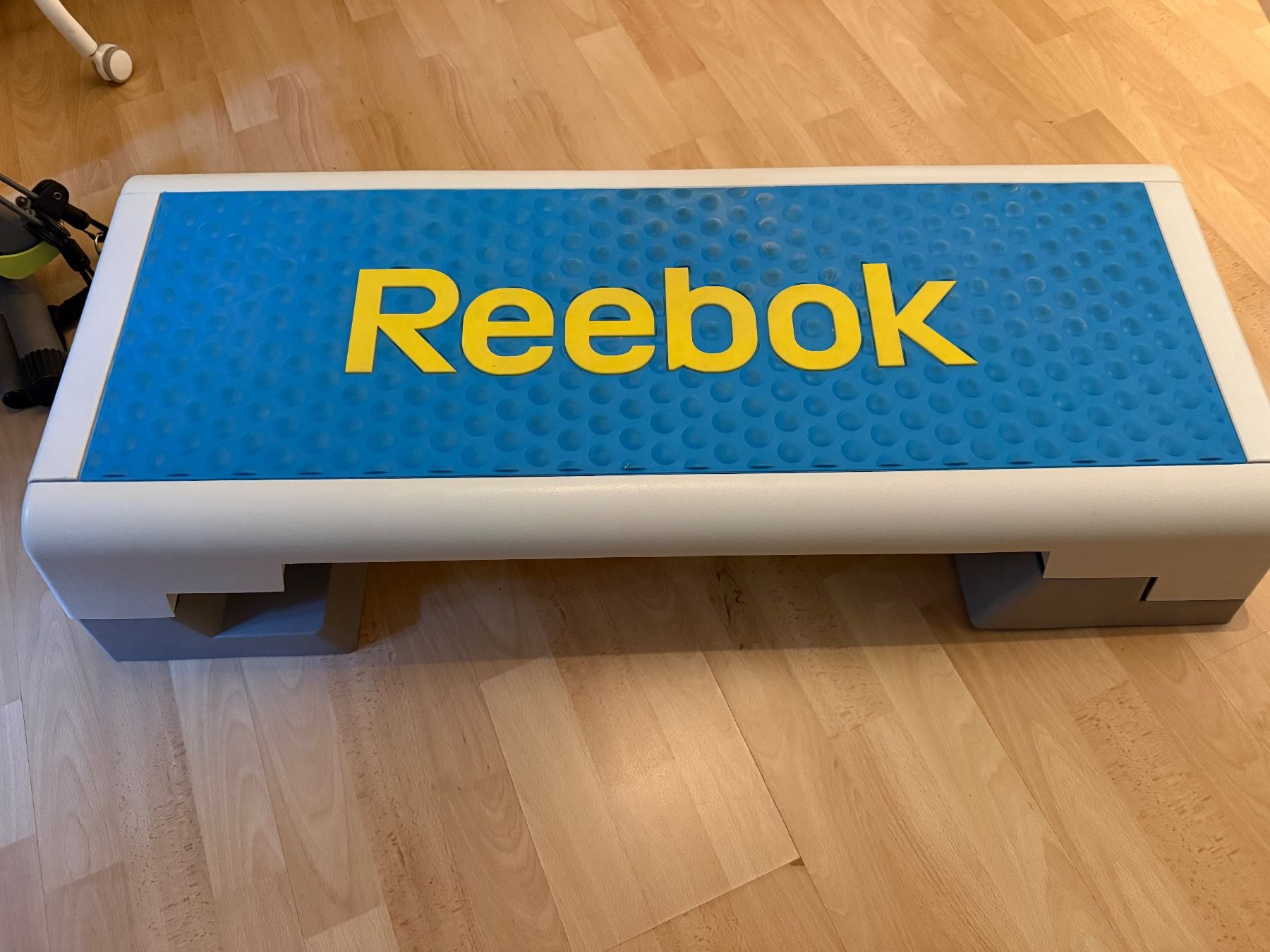 Reebok Hometrainer: Reebook Stepper/Bauchtrainer Wonder Core – Usato da Geroldswil venduto da Delphinsun777 2
