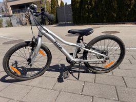 Kinder Velo FLIZZI 20 Zoll, Top Zustand, silber, Frühling!