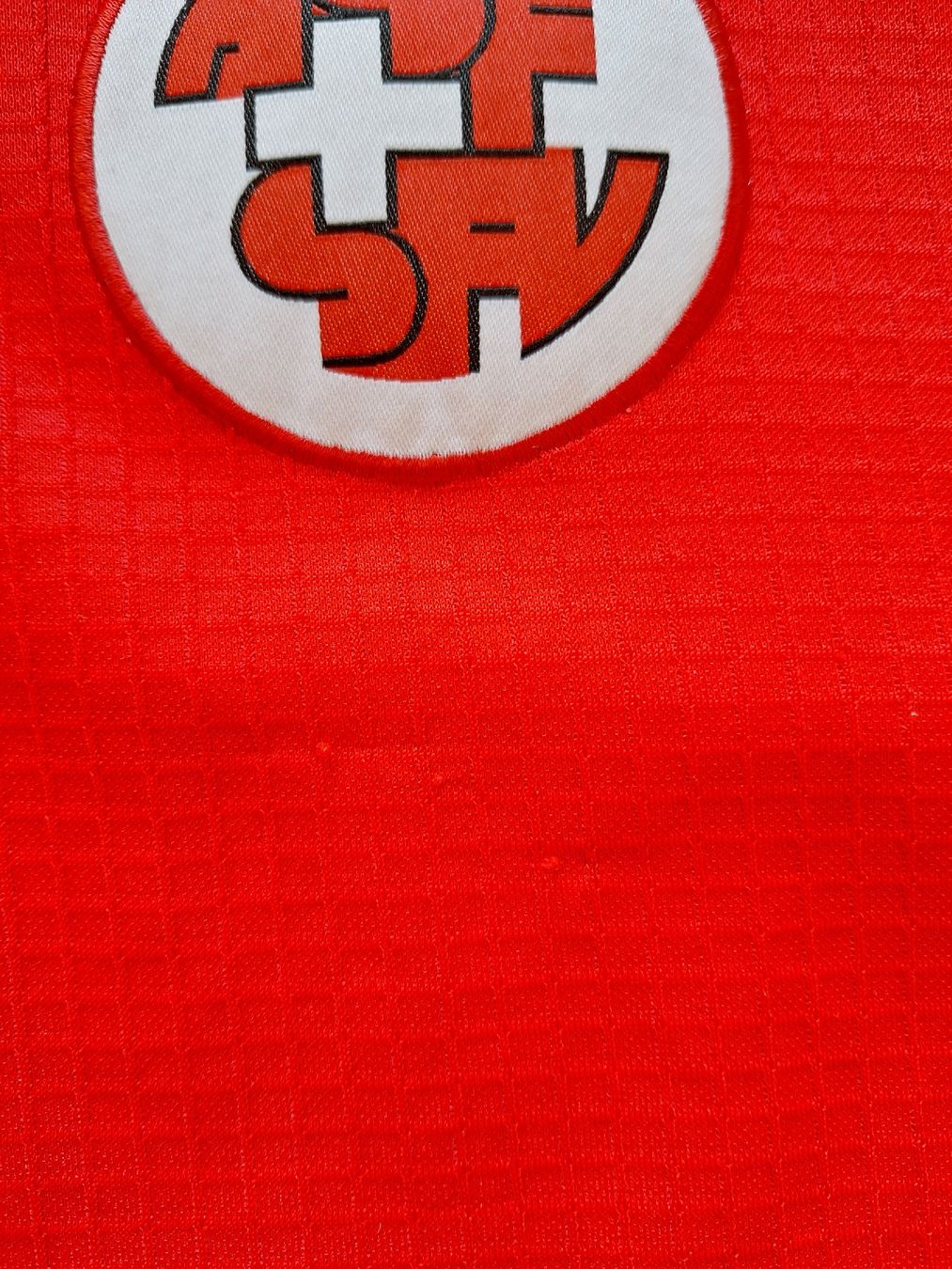 Puma Leibchen & Hosen: Maillot Suisse 1999-2000 – Gebraucht aus Meyrin von Curiace7 4