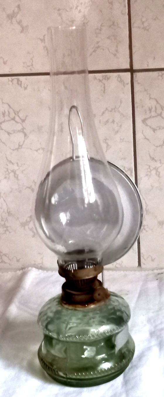 Lampade: Petrollampe Glas antik – Usato da Baar venduto da 2cvbaar