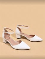 Elegante weisse Schuhe, ideal für den Sommer, Grösse 39