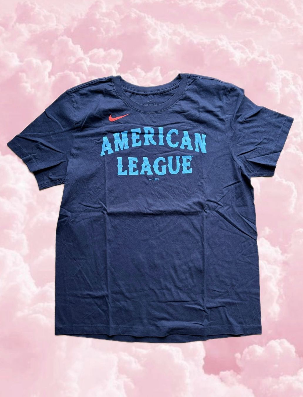 Nike T-shirt: Vintage Nike T-Shirt – Usato da Wigoltingen venduto da _vntg_
