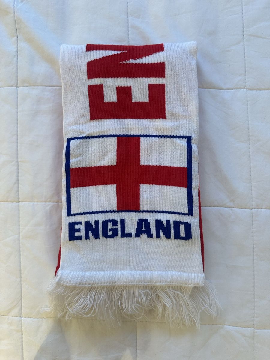 Foulards, Tücher & Schals: Écharpe de foot Angleterre-Suisse, 2022 – Neu (gemäss Beschreibung) aus Geroldswil von MeganeMegane 4