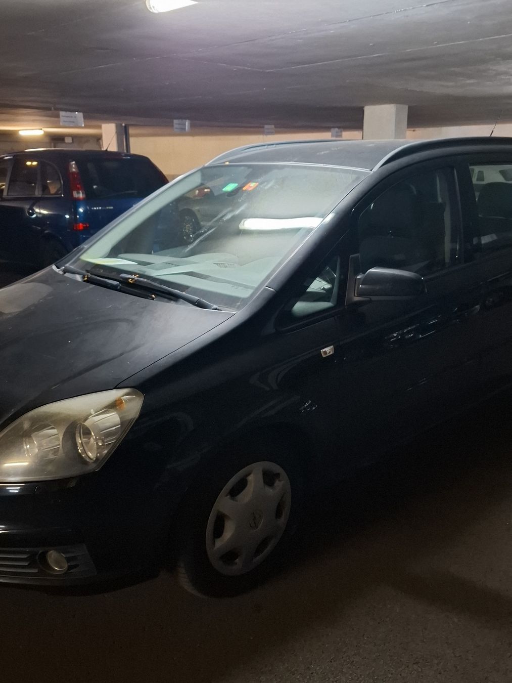 Opel Automobili: opel zafira – Difettoso da Morschach venduto da stoos65 3