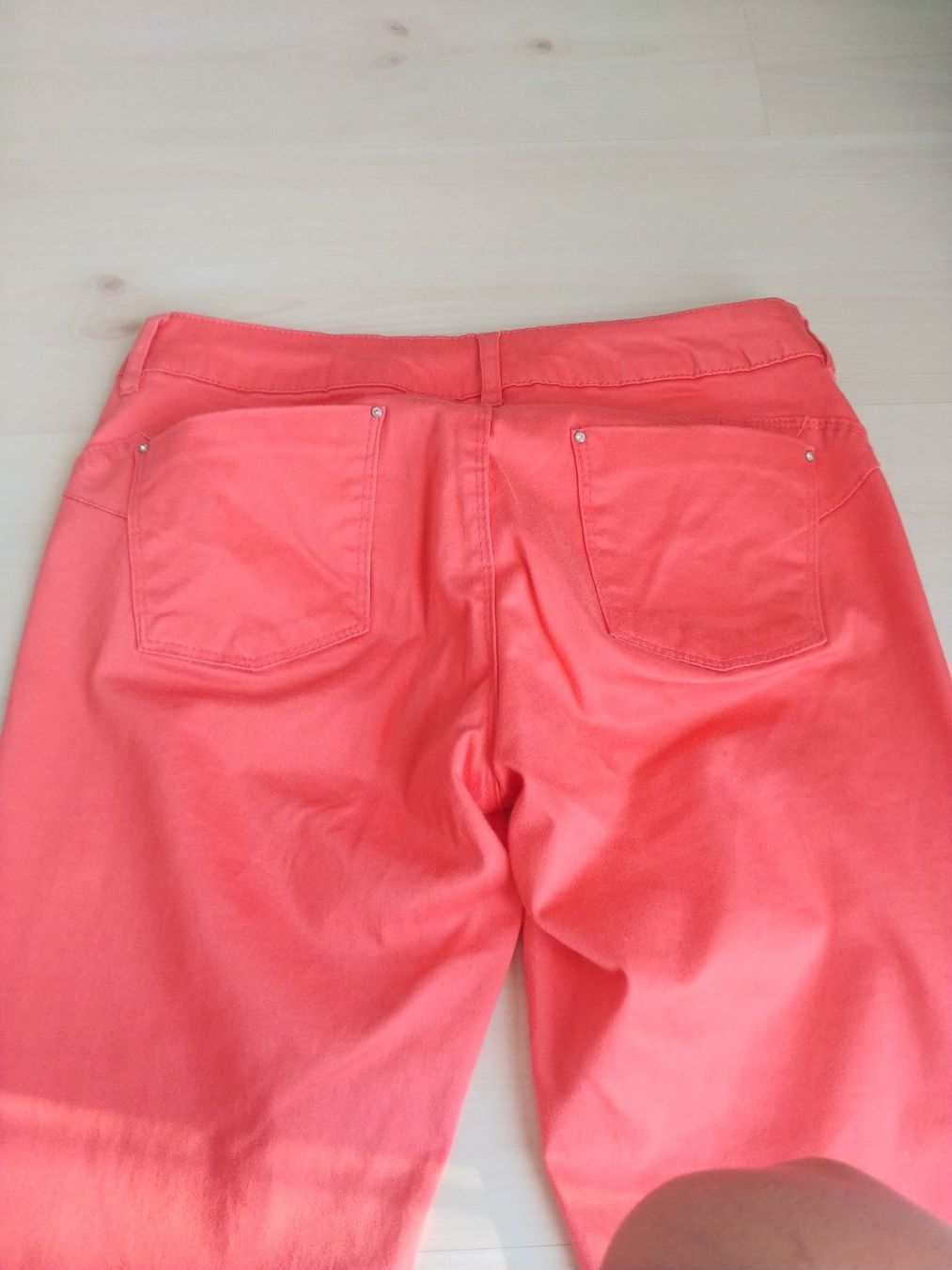 Pantaloni: Hose Damen Gr. 38 – Usato da Bäriswil BE venduto da Rezz 1