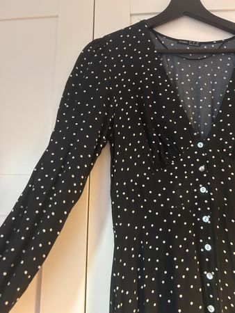 Oysho Winterkleid, Grösse M, Top Zustand