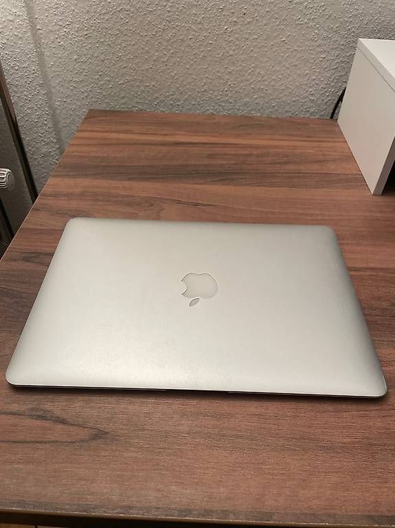 Apple Notebooks: MacBook Air 13 inkl. Zubehör – Gebraucht aus Pratteln von RickJohnson 2
