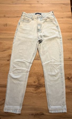Helle Mom Jeans Gr. 36 - Lässiger Style für den Sommer!