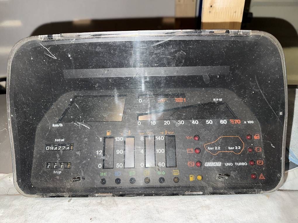 Fiat Tutti pezzi di ricambio auto: Fiat Uno Turbo Digital Tacho – Usato da balzers venduto da turboblack1995