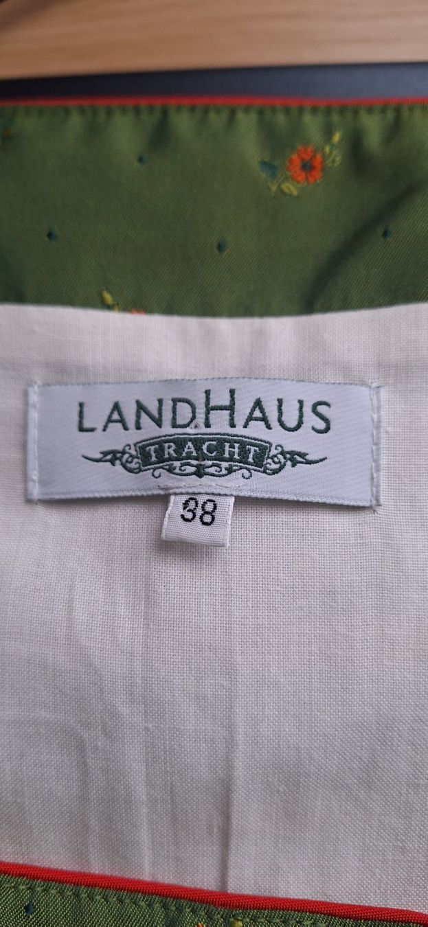 Robes: Dirdl – D'occasion à Schübelbach par Mamime 2