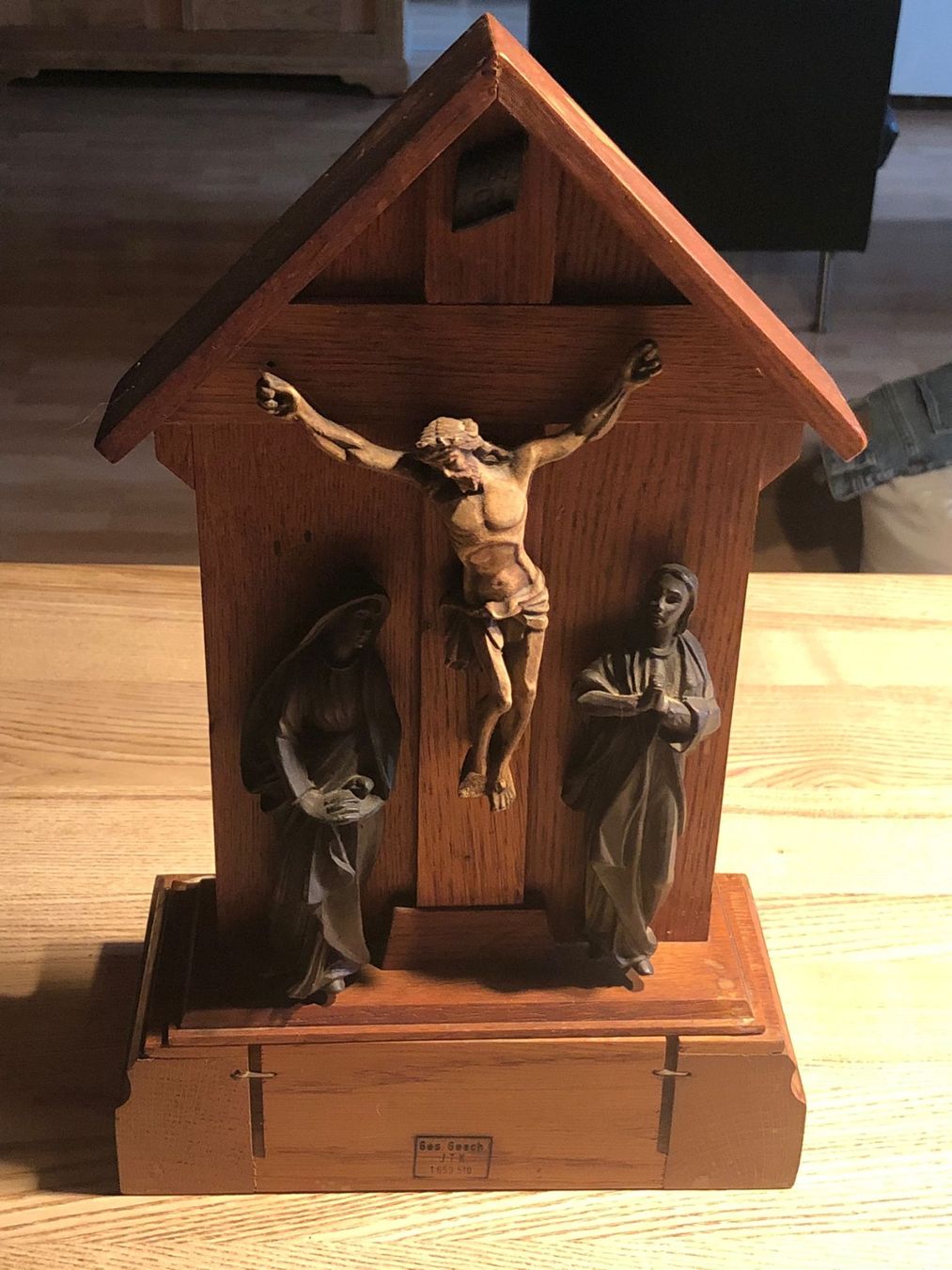 Skulpturen & Statuen: Hübsche "Altärli"-Reliquie – Gebraucht aus Röschenz von Tashroal 3