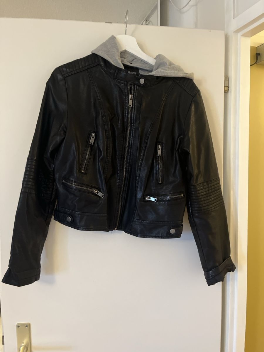 Vestes: Kunstlederjacke schwarz – D'occasion à Bern par nicolemenzi