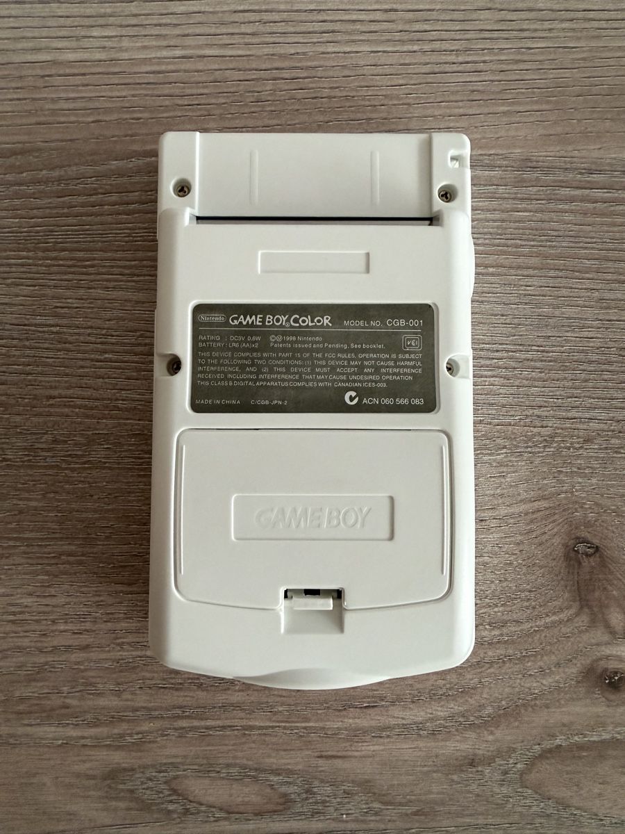 Nintendo Consoles: Nintendo Game Boy Color IPS Screen. Total White  – D'occasion à Adliswil par JustSighi 2