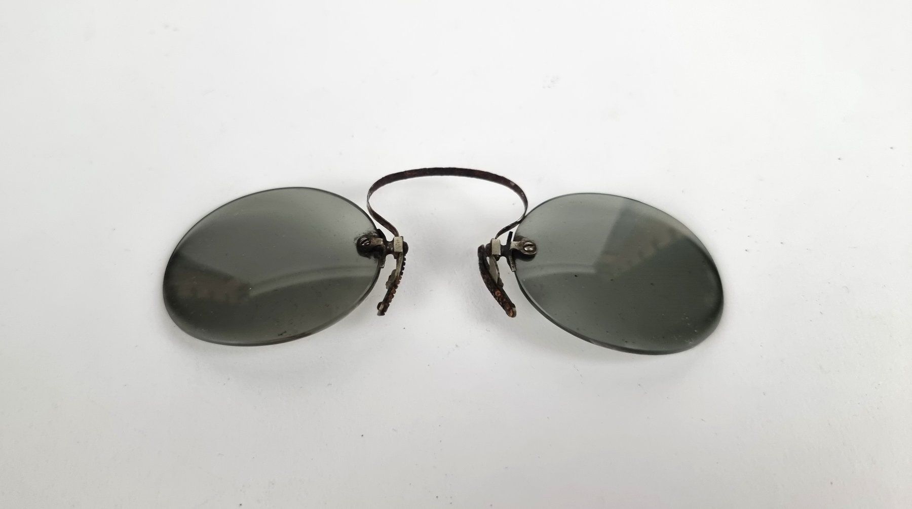 Brillen & Gläser: Kneifer Sonnenbrille – Gebraucht aus Urtenen-Schönbühl von Restwert_Schoenbuehl 3