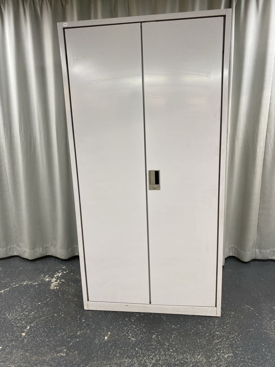 Armadi: Aktenschrank  – Usato da Hägglingen venduto da Karin0802