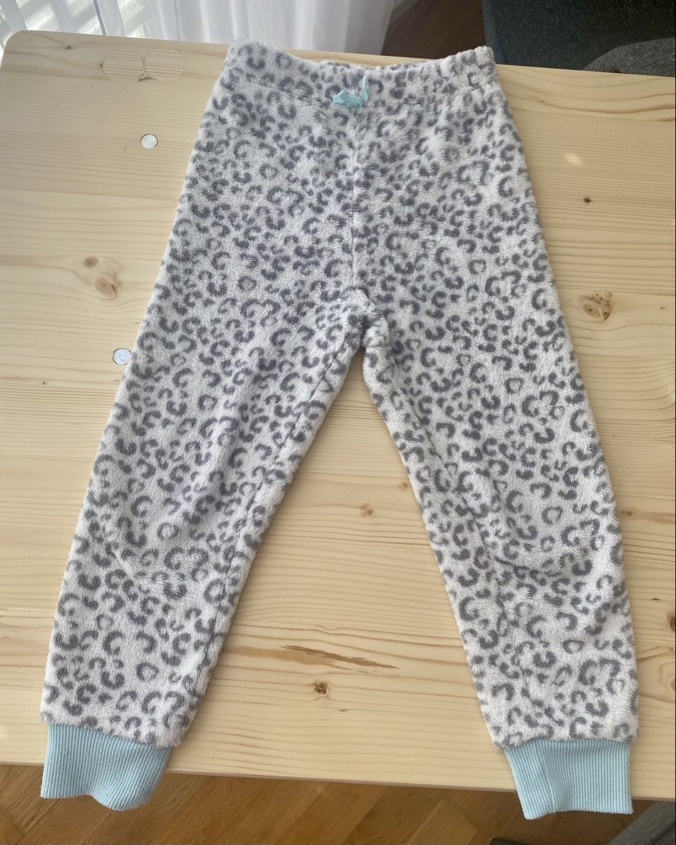 Lotti & Set di vestiti: Kleiderpaket Gr. 98/104 – Usato da WEINFELDEN venduto da marygloss 4