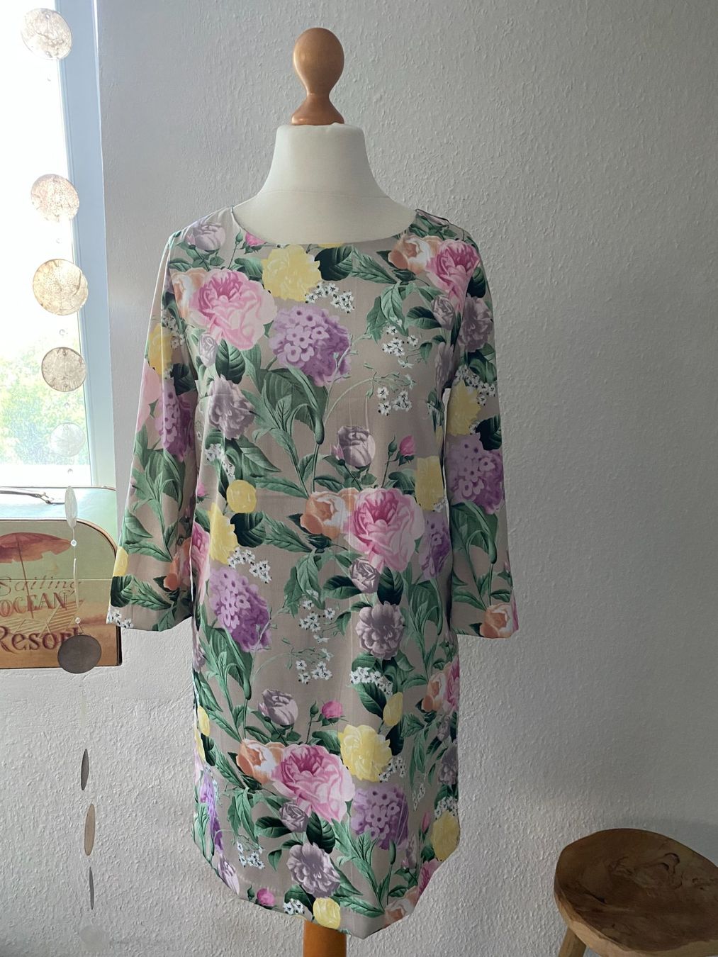 H&M Vestiti: schönes Blumenkleid, Gr. 38 – Nuovo (secondo la descrizione) da Stetten SH venduto da bijoux18