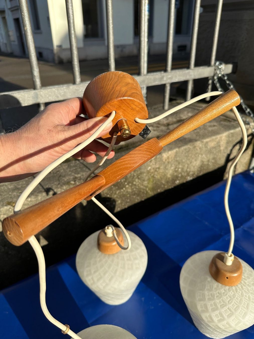 Lampadari & plafoniere: Vintage Deckenlampe Dänemark Holz + Glas – Usato da Zürich venduto da atlantis77 5