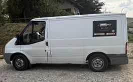Ford Transit Fourgon 300S TDCi – Utilitaire fiable! 48