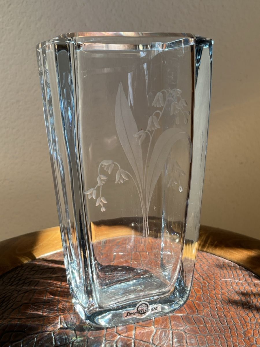 Vasen & Gefässe: Strombergsythan Vase Maiglöckchen – Gebraucht aus Niederurnen von gebrauchtbrauchbar