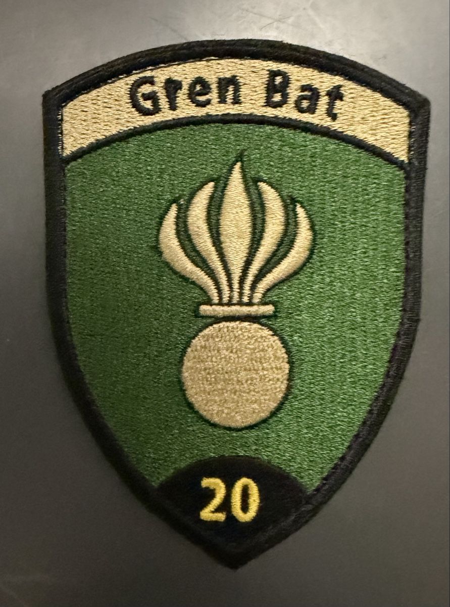 Armée suisse Plaquettes & Badges: Badge Gren Bat 20 – Neuf (Voir description) à Pregassona par Sangiovese100