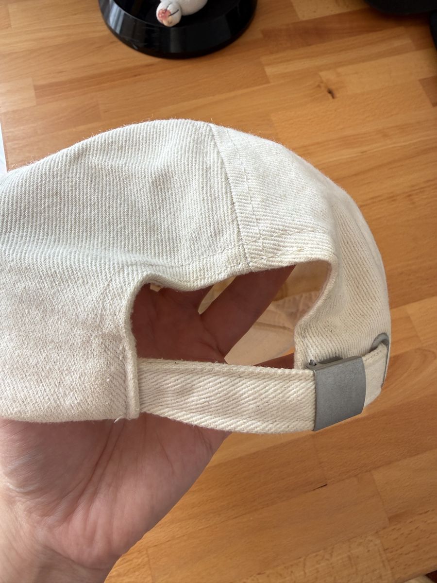 Zara Chapeaux, bonnets & casquettes: Zara Beige Cap, Size M – D'occasion à Zürich par Eb_ 5