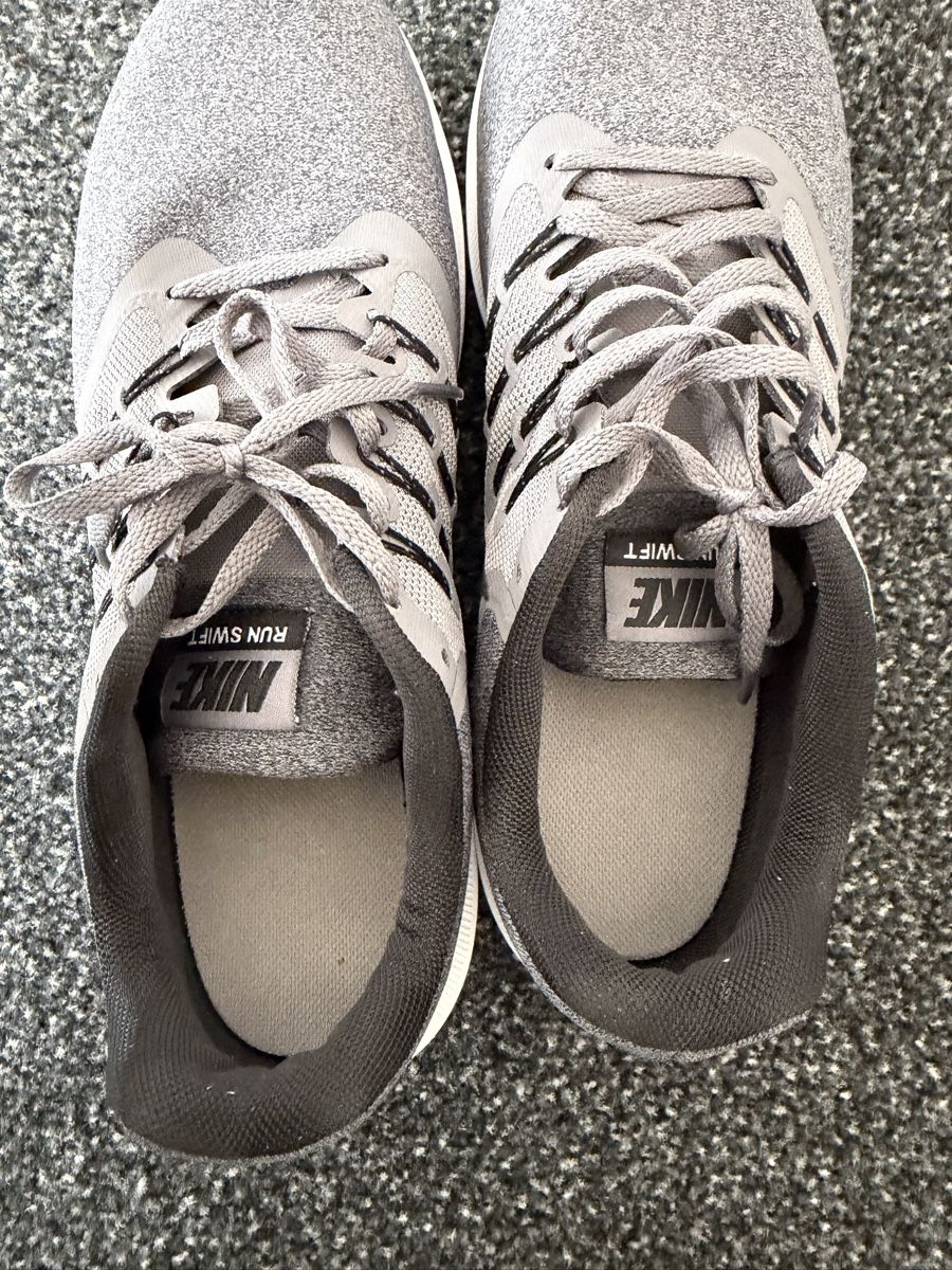 Scarpe da uomo: Nike run swift – Usato da Lufingen venduto da Roeller 4