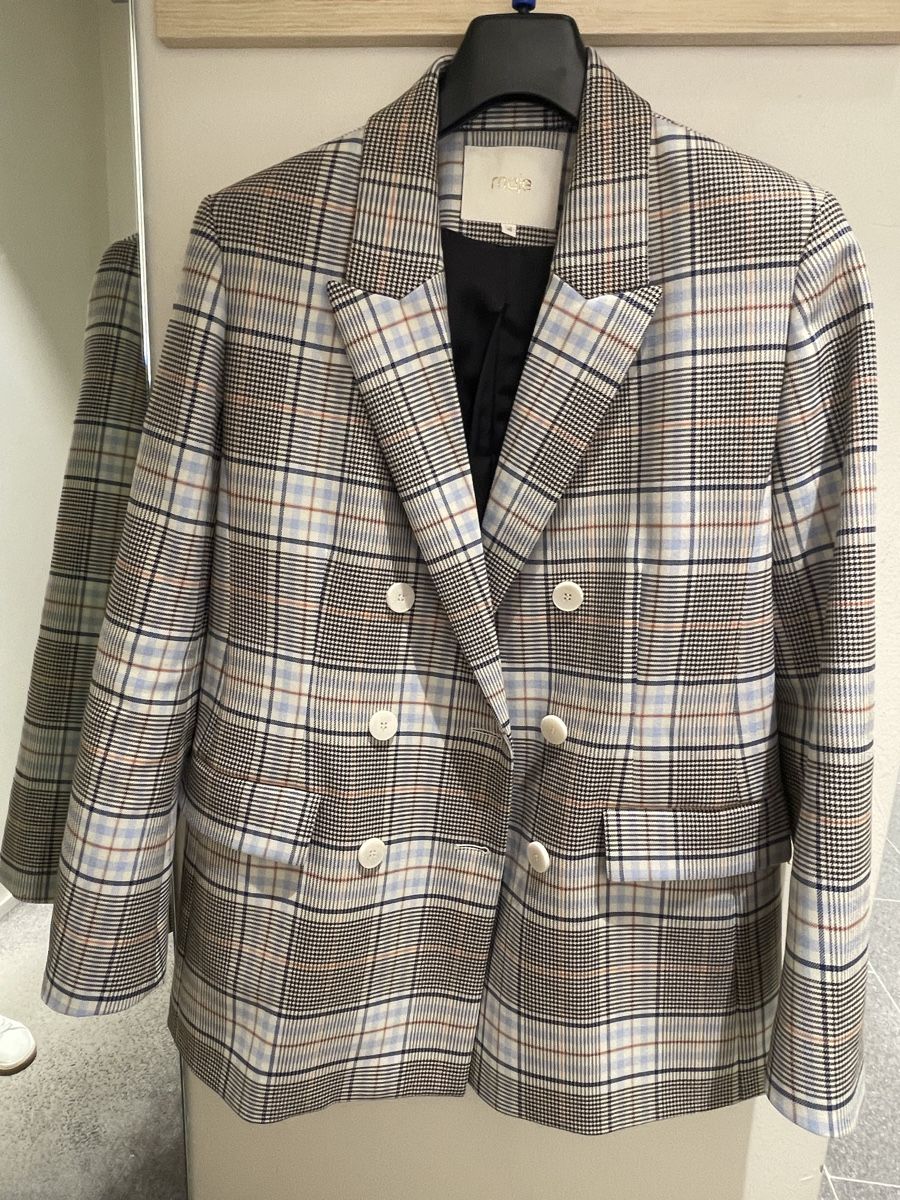 Maje Giacche: Blazer Maje – Usato da Bern venduto da UA_dream