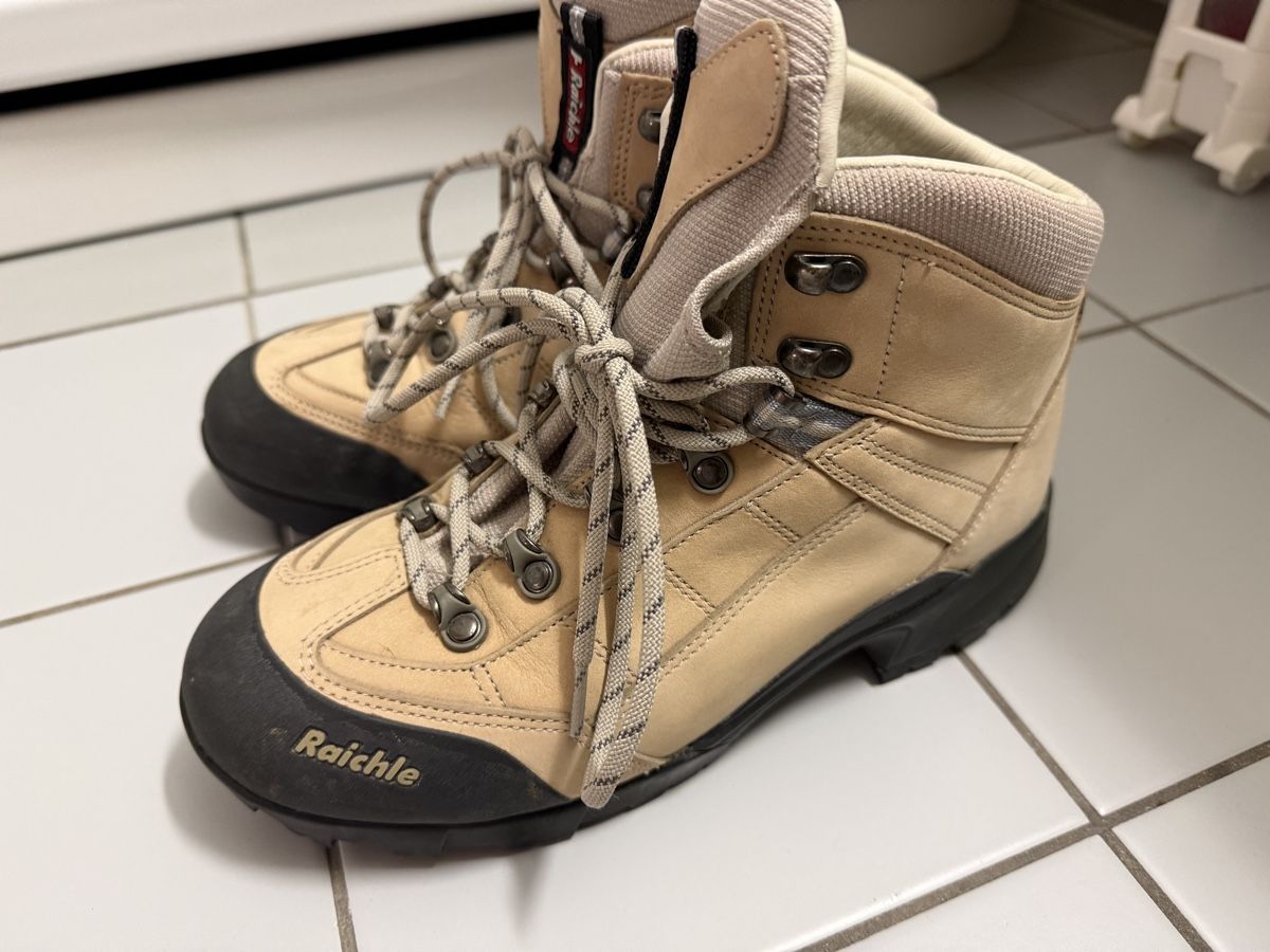 Raichle Scarpe da uomo: RAICHLE Wanderschuhe gr 40 – Usato da St. Gallen venduto da Emifrei 4