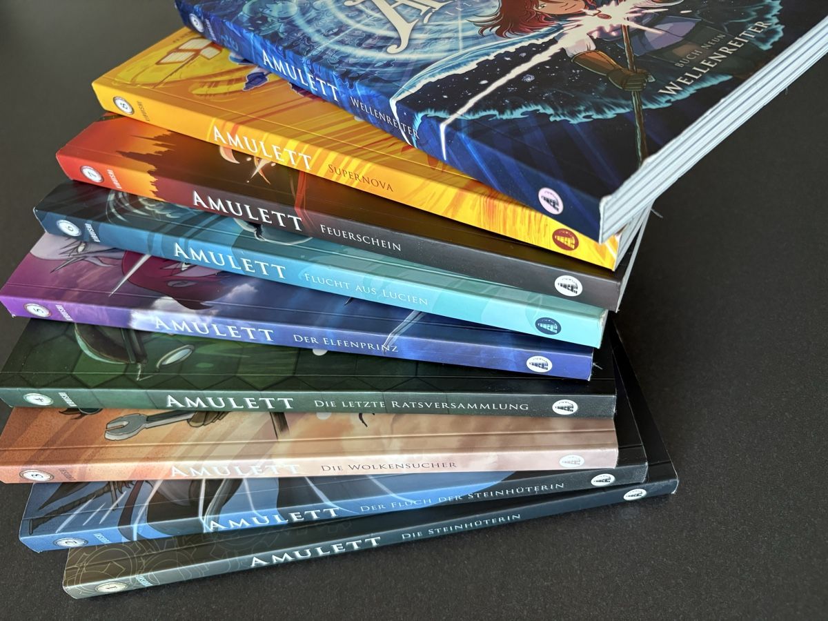 Livres: Bücherreihe AMULETT 1-9 – D'occasion à Fehren par Frischki 1
