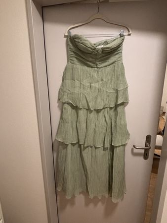 Kleid Billy J trägerlos grün Grösse 40 sehr gut erhalten
