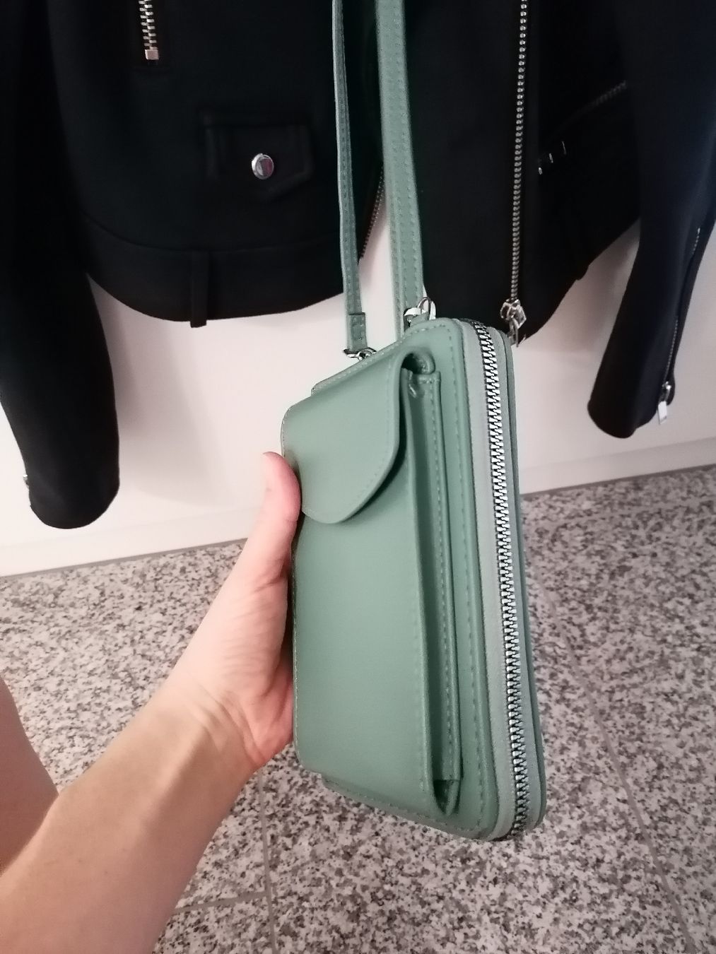 Borse da donna: Umhängetasche neu – Nuovo (secondo la descrizione) da Sempach venduto da .1SecondBrands. 2