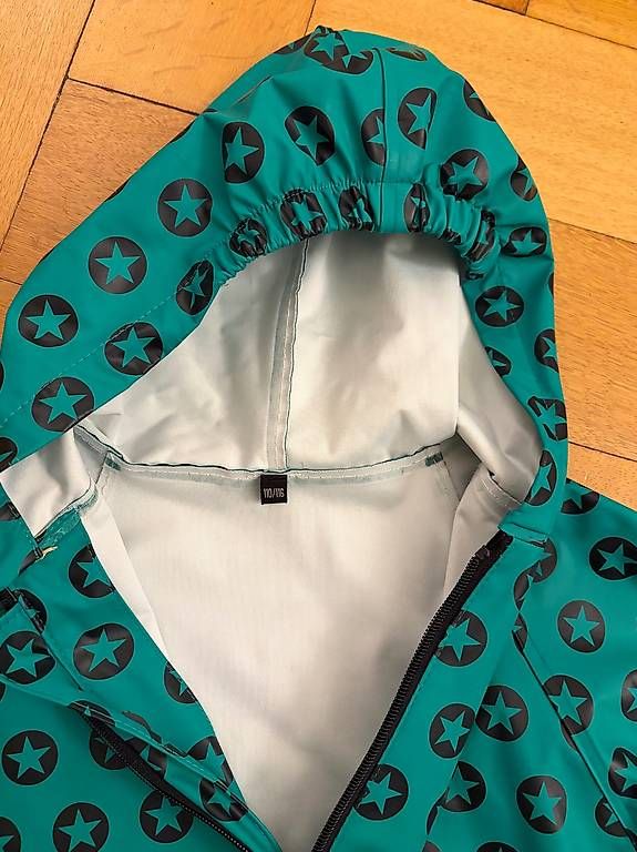 Jacken & Mäntel: Regenjacke 110/116 – Gebraucht aus Basel von sarah1220 2