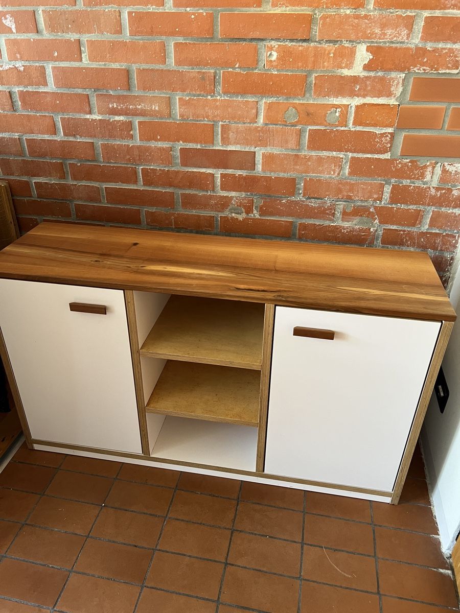 Étagères: Schuhregal Sideboard Holz Weiss – D'occasion à Biel/Bienne par mona222 1