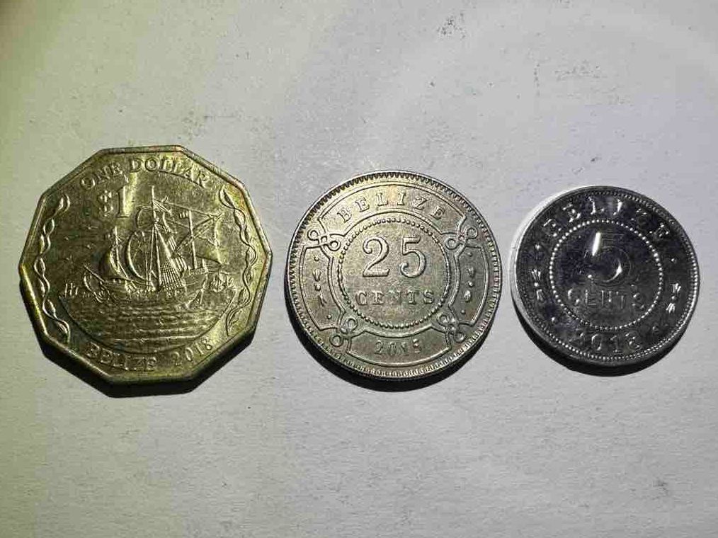 Toutes les monnaies: Belize 3 pieces monnaies – D'occasion à St-Maurice par Gigione01