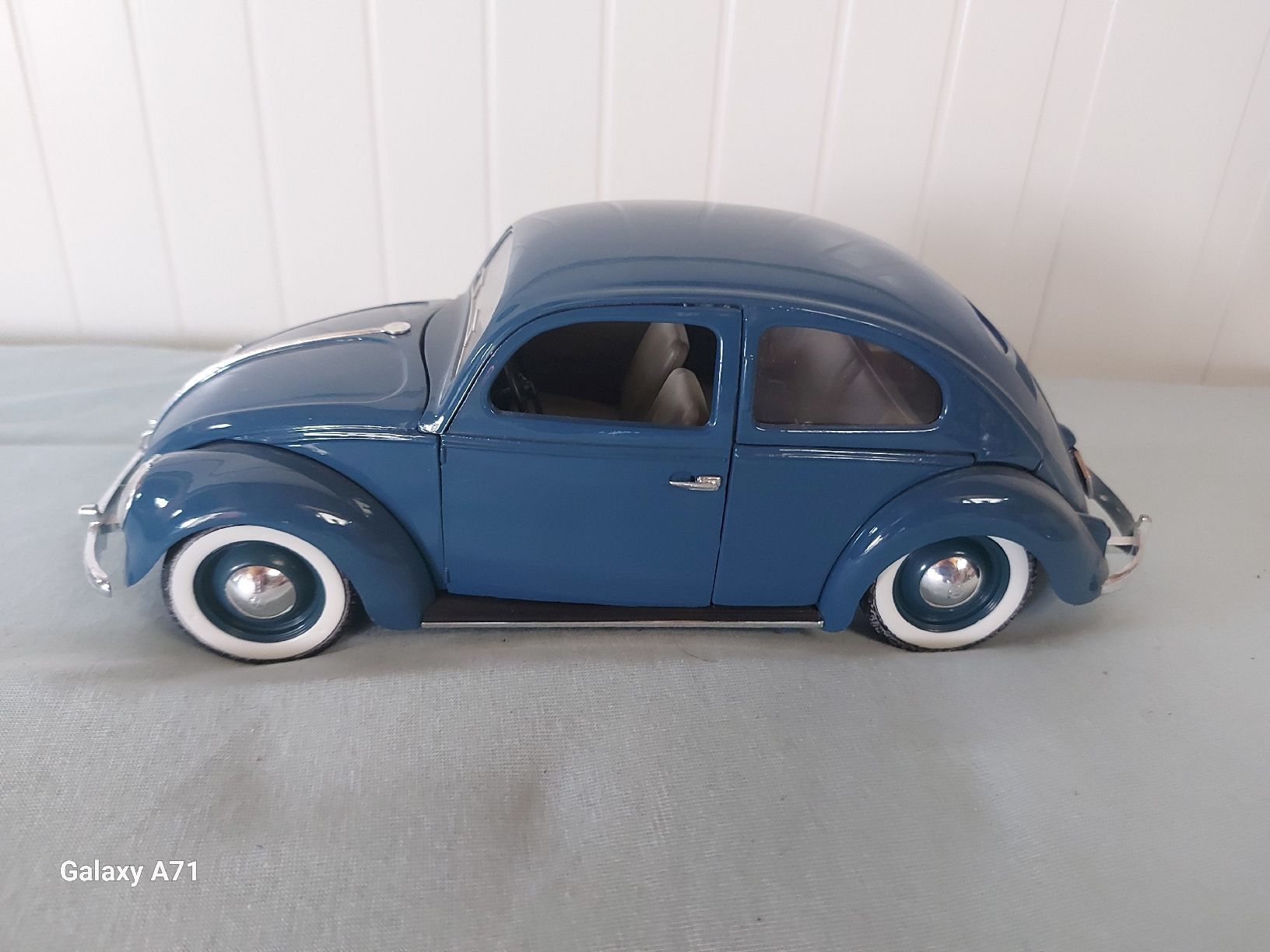 Volkswagen Modellini d'auto: 3 VW Käfer 1:18 – Usato da Rumisberg venduto da AaronRodgers81 1