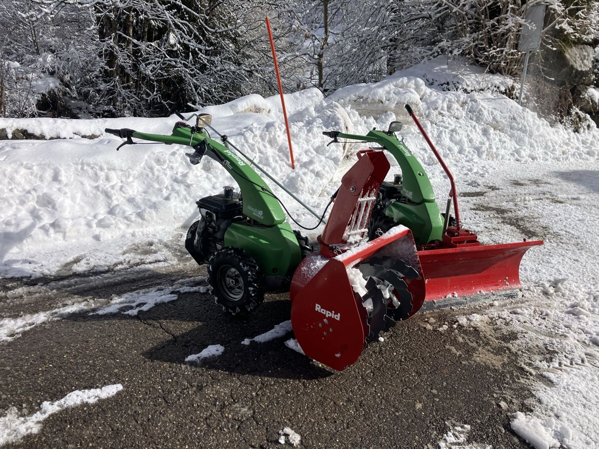 Rapid Alle Maschinen: Rapid Mondo mit Schneepflug und Schneefräse – Gebraucht aus Unteriberg von Drummer86 1