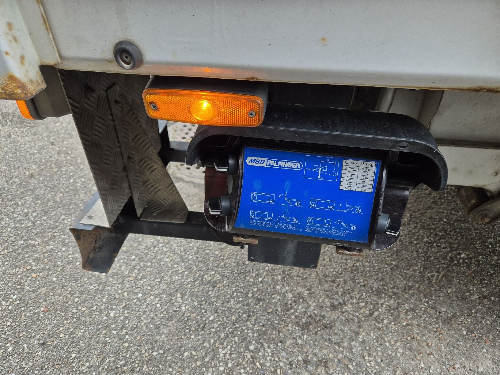 Peugeot Nutzfahrzeuge: Peugeot Boxer 2,2 – Gebraucht aus Oftringen von oxomoxo 1