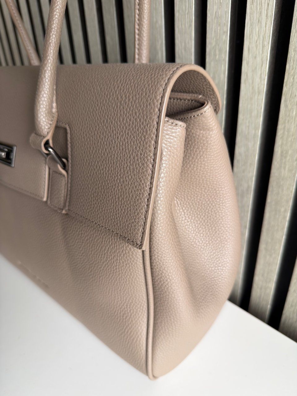 Borse da donna: Victoria Hyde JOLINE - Handbag - beige – Usato da Zürich venduto da mad_87xc 3