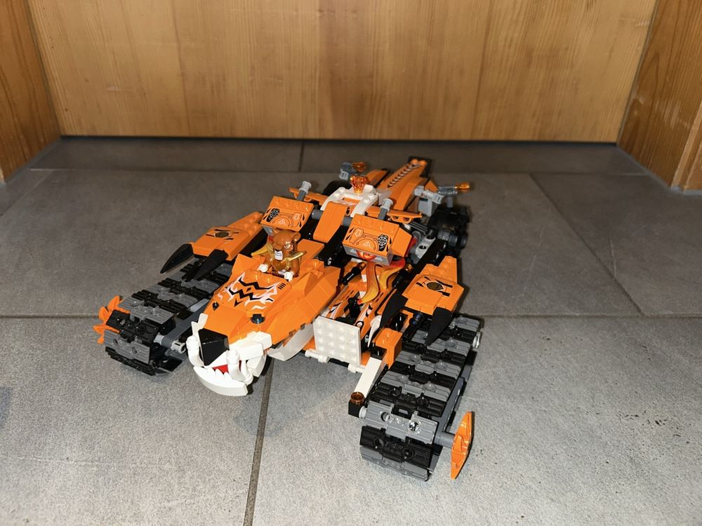Lego Jouets: LEGO Legends of Chima 70224 - Tigerzentrale – D'occasion à Trimmis par remo_0 1