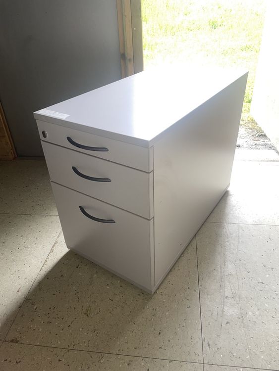 Bürokorpus 1