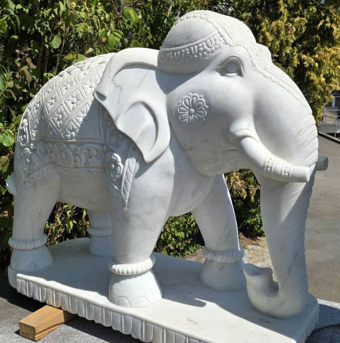 Sculptures & Statues: Marmor-Elephant – Neuf (Voir description) à Stäfa par Satinoir