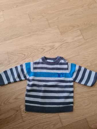 Pullover gestreift blau Grösse 6M 
