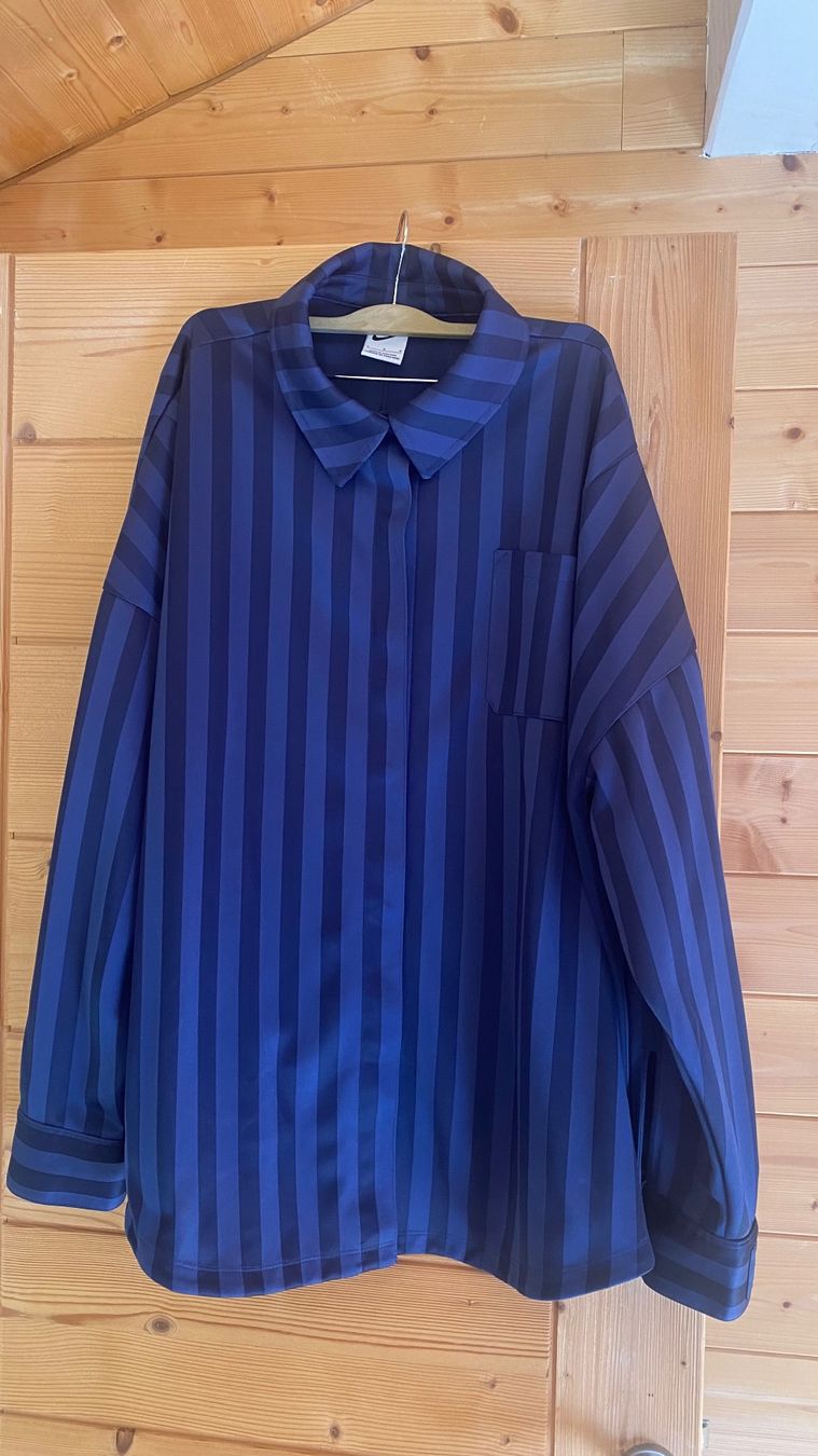 Camicie: Chemise Nike, taille L – Nuovo (secondo la descrizione) da Biel/Bienne venduto da ana_2427 1