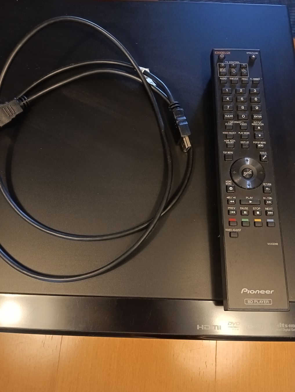 Tous les DVDs: Pioneer BDP-51FD Blu-ray-Player – D'occasion à Frauenfeld par Mungg 4