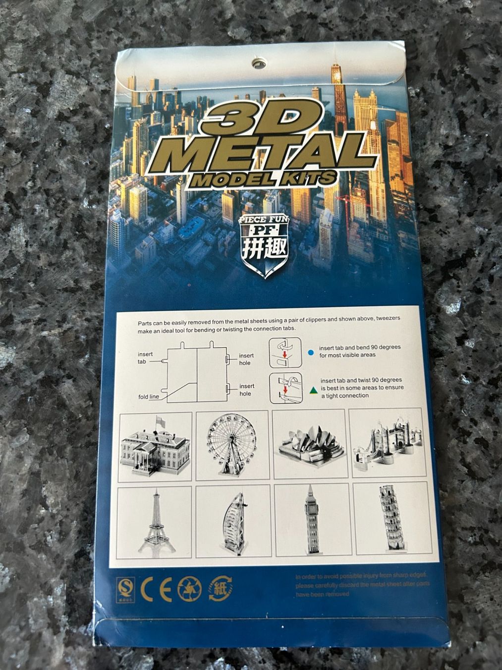 Giocattoli: 3D Metall Bausatz Basilius Kathedrale Puzzle – Nuovo e nell'imballaggio originale da Root venduto da Mpcshop 2