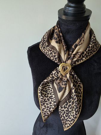 Vintage Yves Saint Laurent Seidentuch 58cm