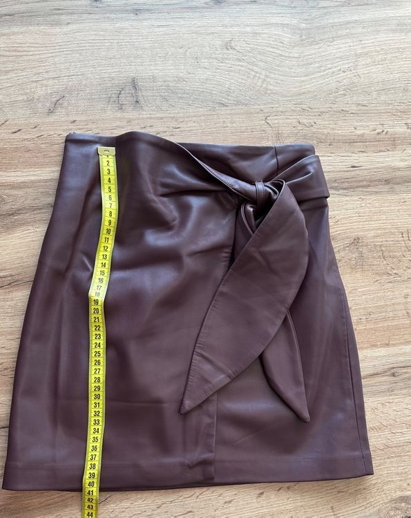 Mango Gonne: Mango Jupe aus Kunstleder – Nuovo (secondo la descrizione) da Urdorf venduto da fairfashion 5