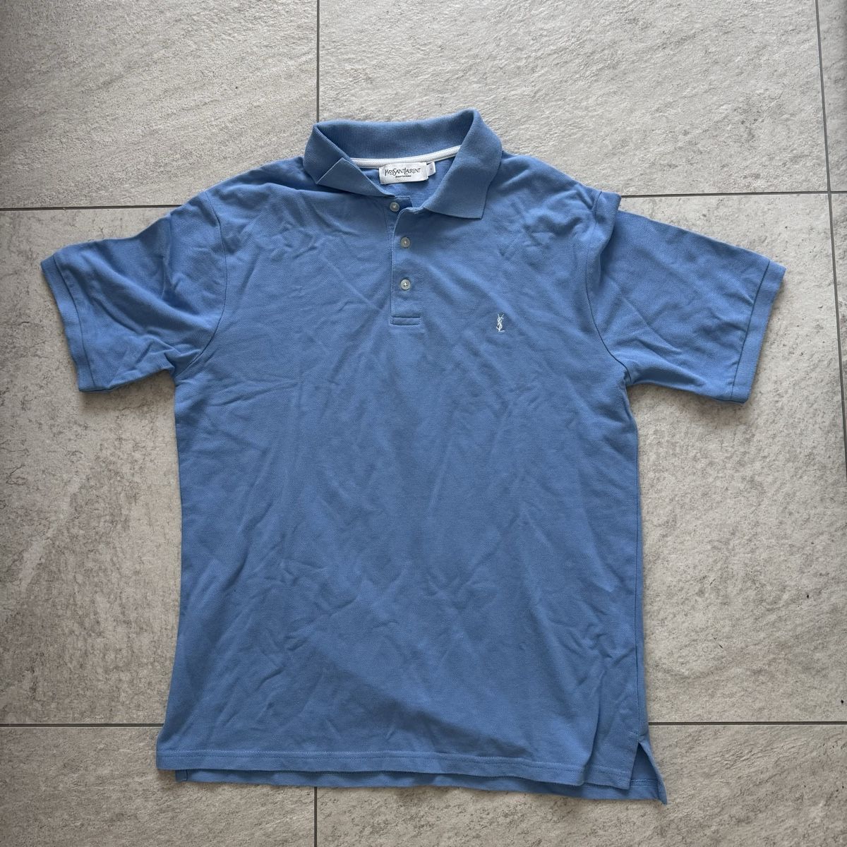 Polos: Yves Saint Laurent Poloshirt hellblau – D'occasion à Vaduz par mmo.02 1