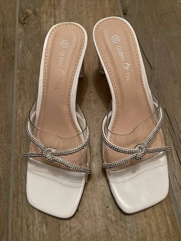 Chaussures femmes: Damen Schuh 5 cm Absatz  – D'occasion à Ramsen par mar_jsh2